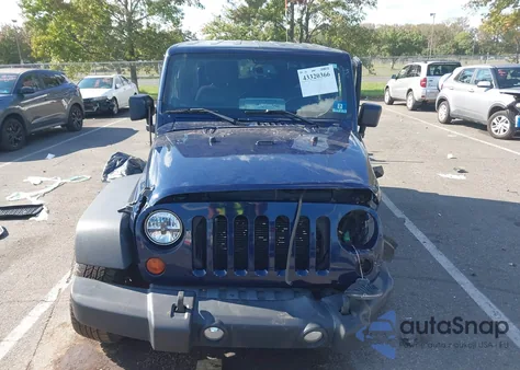 2013 Jeep Wrangler Sport z USA, uszkodzony, nr VIN 1C4AJWAG8DL531399